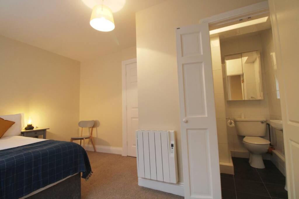 Large 3 Bed, Galway City Centre Exterior photo