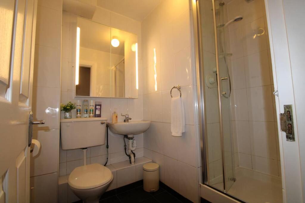 Large 3 Bed, Galway City Centre Exterior photo
