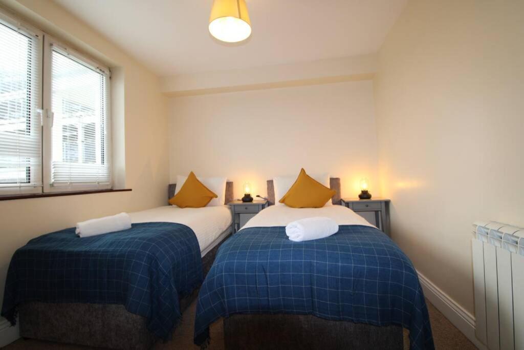 Large 3 Bed, Galway City Centre Exterior photo