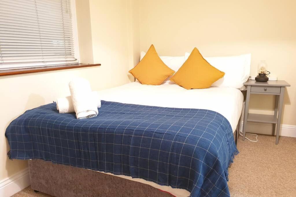 Large 3 Bed, Galway City Centre Exterior photo