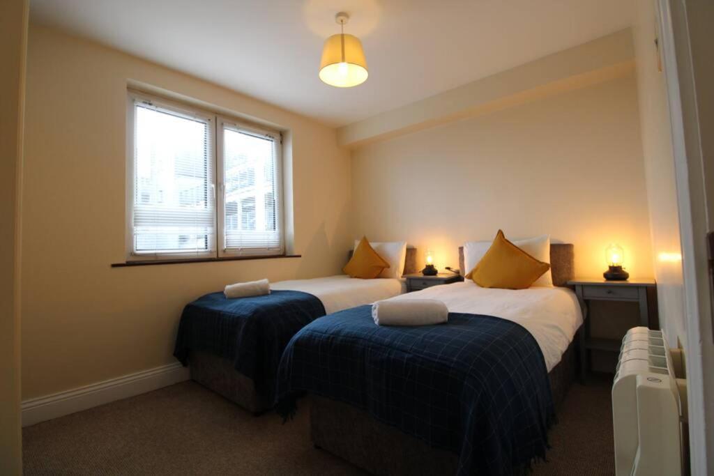 Large 3 Bed, Galway City Centre Exterior photo