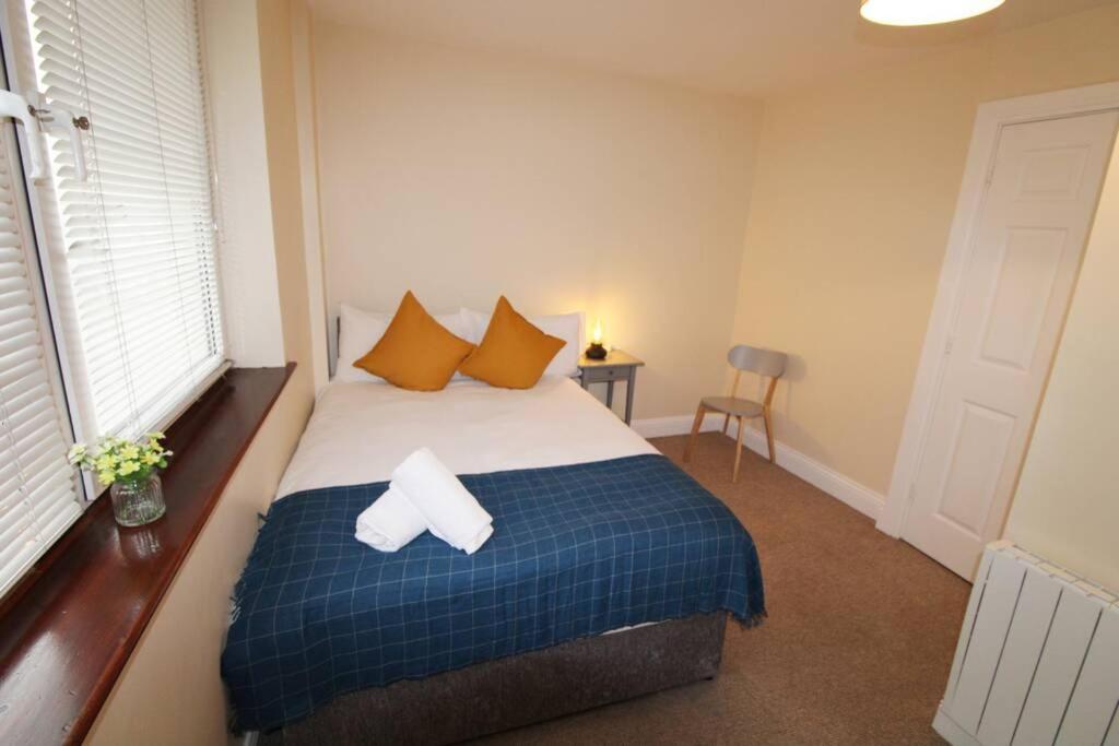 Large 3 Bed, Galway City Centre Exterior photo